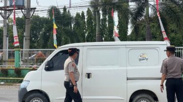 Kapolres Bireuen Turun ke Jalan, Atur Lalu Lintas Umbau Pengendara Tertib Utamakan Keselamatan